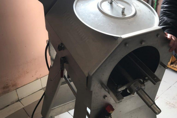 Raspberry farm and production of jams